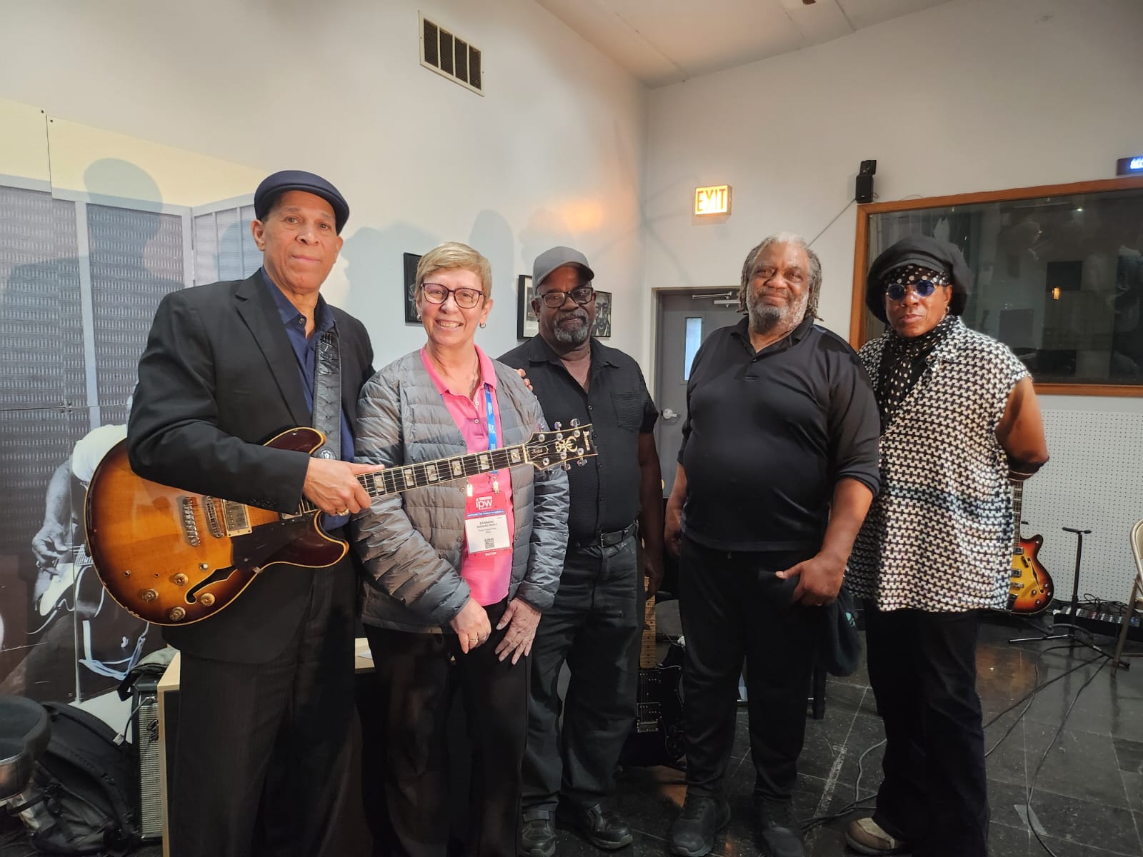 Barbara Picolo, da ETS, com Melvin Taylor e banda no Chess Records Barbara Picolo, da ETS, com Melvin Taylor e banda no Chess Records