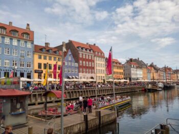 Cidade dinamarquesa é eleita a melhor do mundo para se viver, segundo revista The Economist