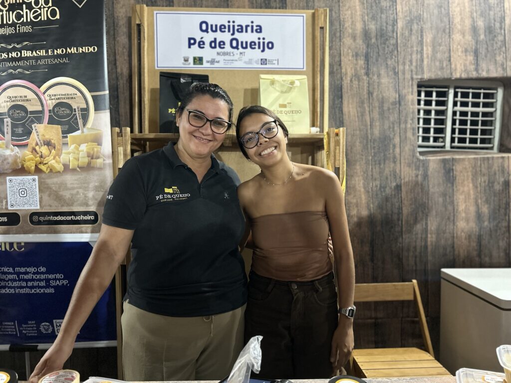 Sandra Trindade e Talita Safira, da Pé de Queijo, empresa atendida pelo Sebrae-MT (Giulia JardimM&E)