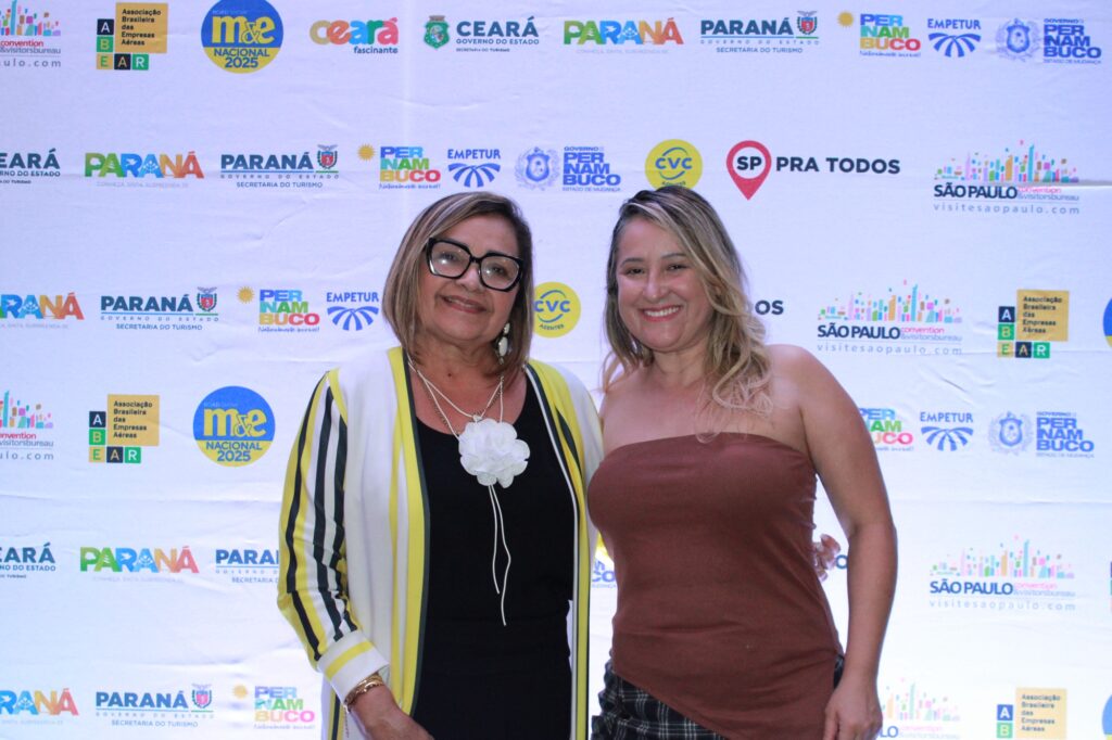 Krys Cardozo e Herika Costa, da CL Viagens