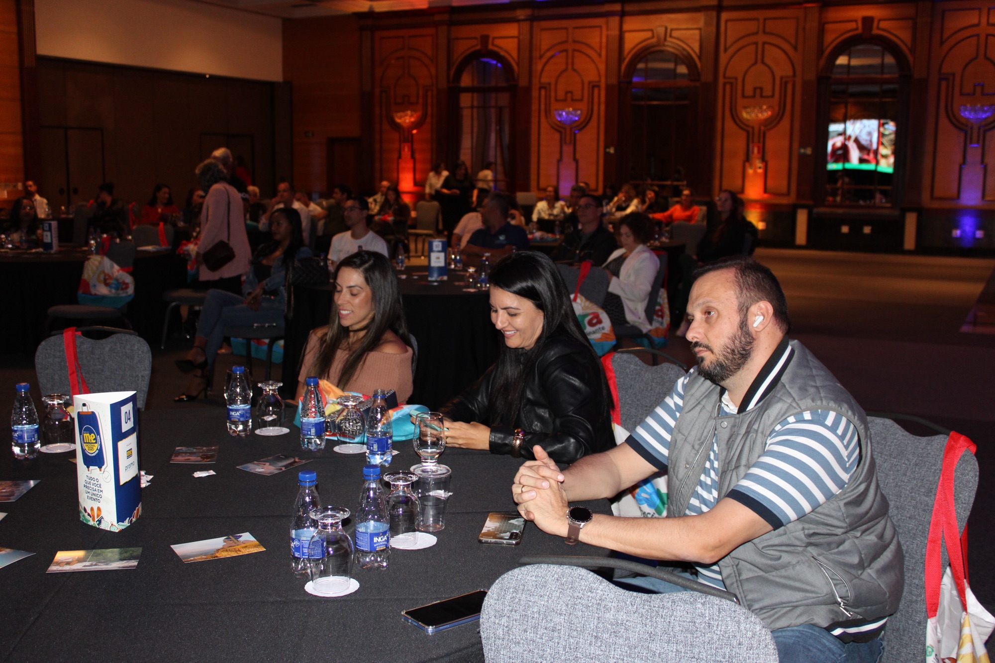 Mesas cheias e muita interação durante o Roadshow M&E Nacional na capital mineira Mesas cheias e muita interação durante o Roadshow M&E Nacional na capital mineira