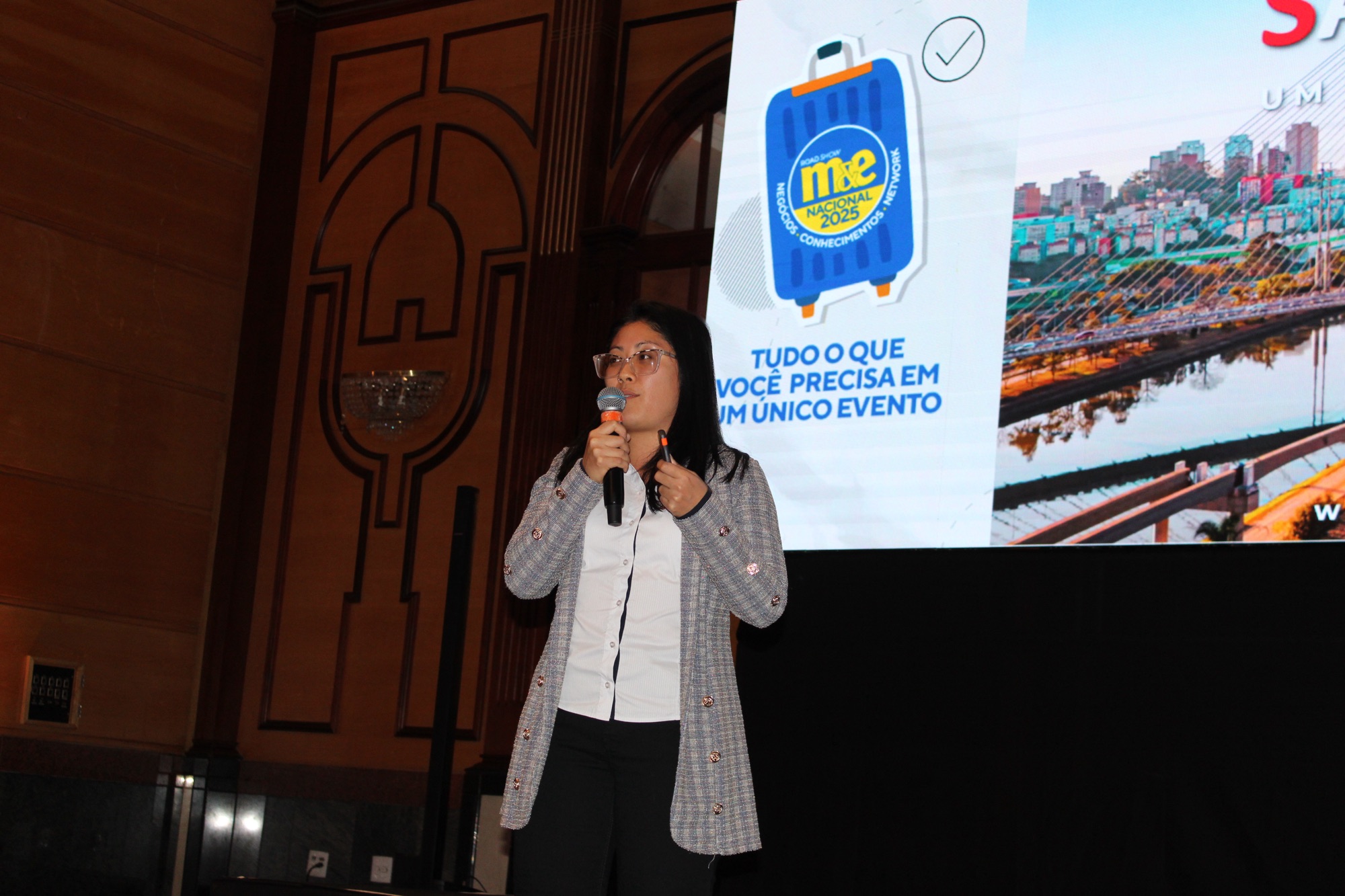 Denyse Kirihara, Analista de Promoção do Visite São Paulo Convention Bureau Denyse Kirihara, Analista de Promoção do Visite São Paulo Convention Bureau