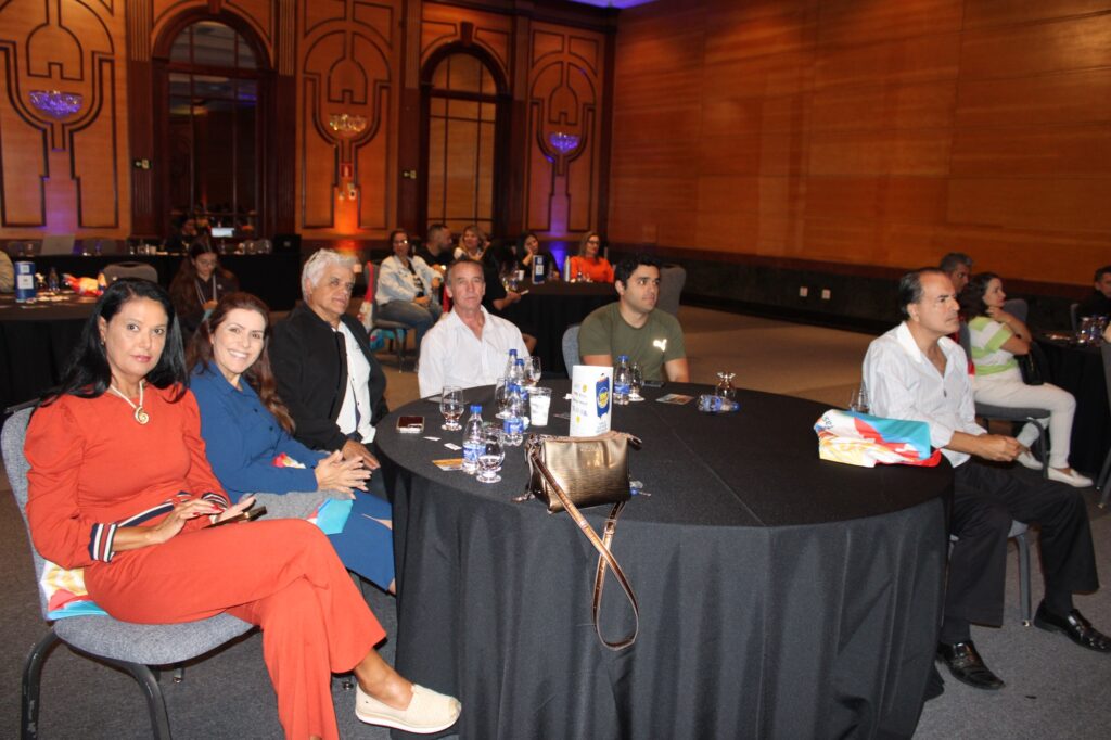 Clima de networking e troca de experiências entre os profissionais do turismo em BH