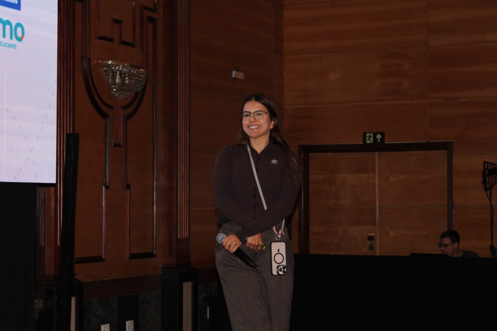 Giovanna Fagundes, chefe de departamento do Viaje Paraná