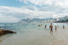 Com maior fluxo de turistas internacionais, Brasil acumula receita histórica de R$ 20,8 bilhões até maio