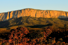 Minas Gerais lança plano para alavancar turismo na Cordilheira do Espinhaço