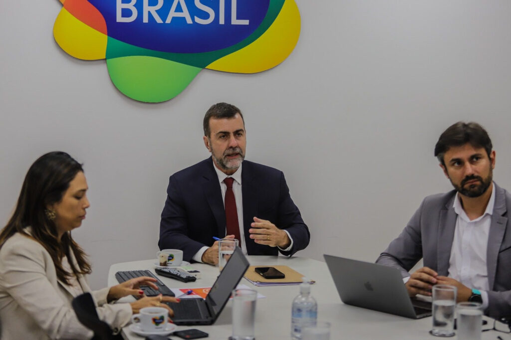 Embratur inicia Programa Novas Rotas no Amapá com foco em internacionalização e turismo sustentável 1 unnamed 76 Embratur inicia Programa Novas Rotas no Amapá com foco em internacionalização e turismo sustentável