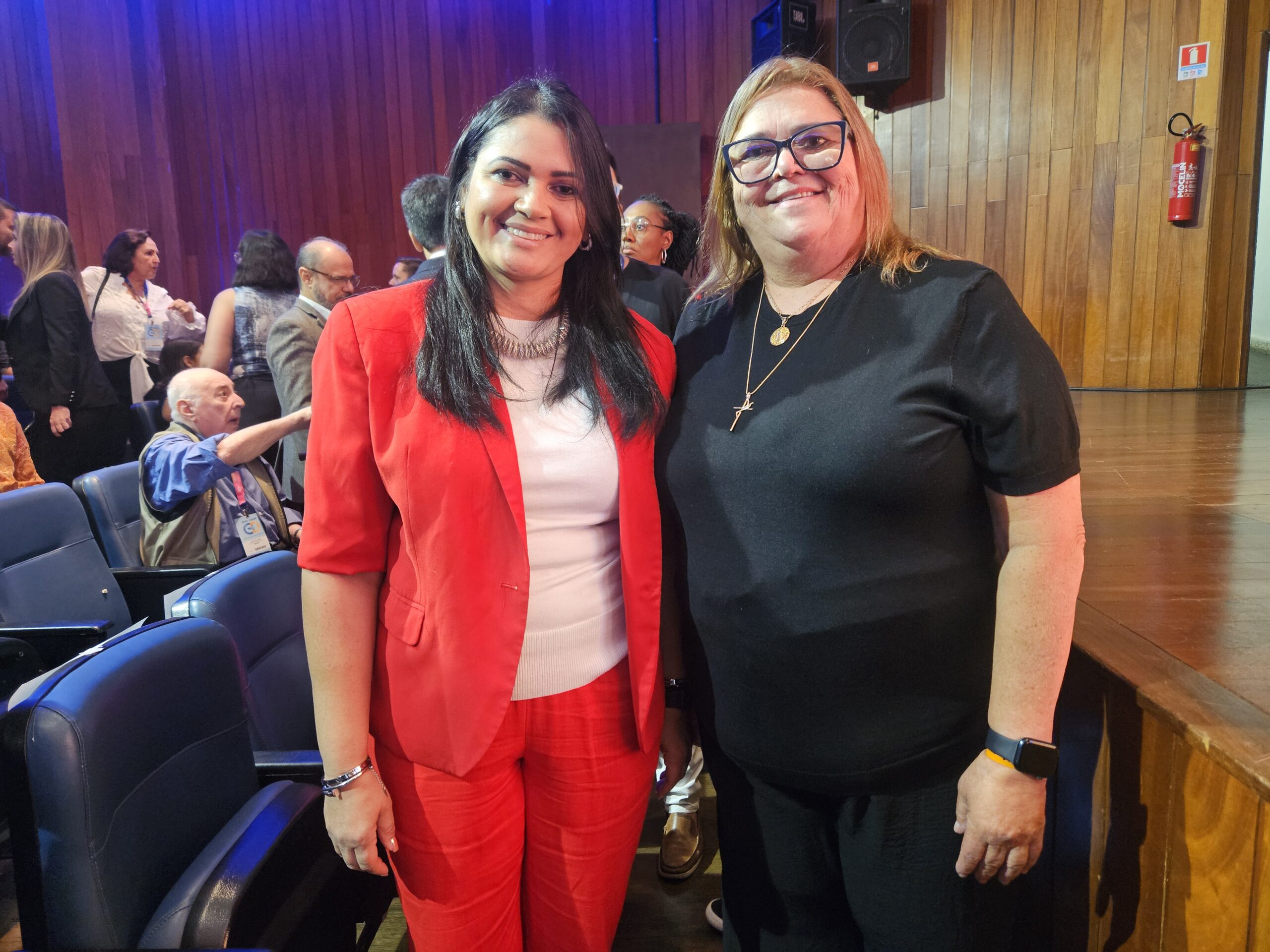 Poder feminino no trade: "Queremos abrir essa porta para várias mulheres também"; conheça as CEOs da Expo Turismo Goiás 1 20250703 092840 scaled Poder feminino no trade: "Queremos abrir essa porta para várias mulheres também"; conheça as CEOs da Expo Turismo Goiás