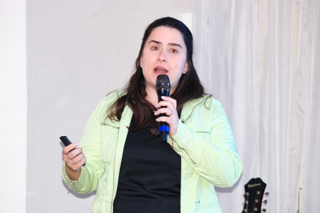 Noivos na mira: Tailândia, Belize, Bahamas e outros destinos brilham no Summit Orinter Casamentos 4 Andreia Dias representante de Belize 1 Noivos na mira: Tailândia, Belize, Bahamas e outros destinos brilham no Summit Orinter Casamentos