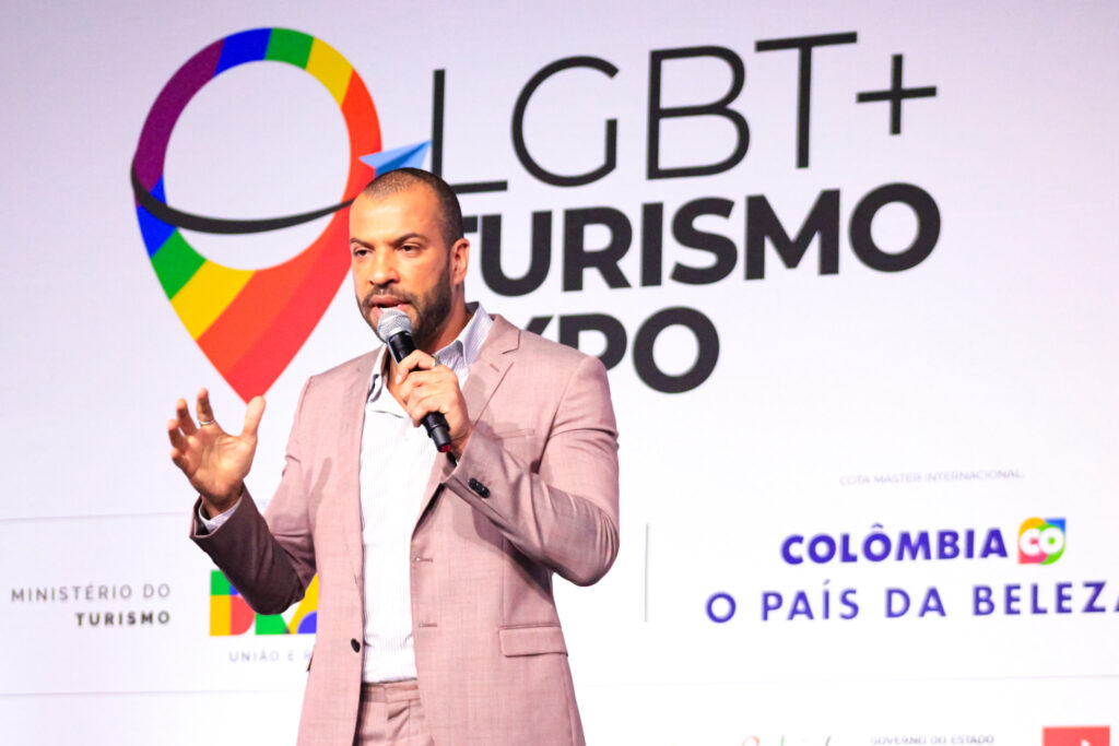 Antonio Melo diretor do Hotel Unique na abertura do evento LGBT+ Turismo Expo discute inclusão e amplia negócios na edição 2025 em São Paulo