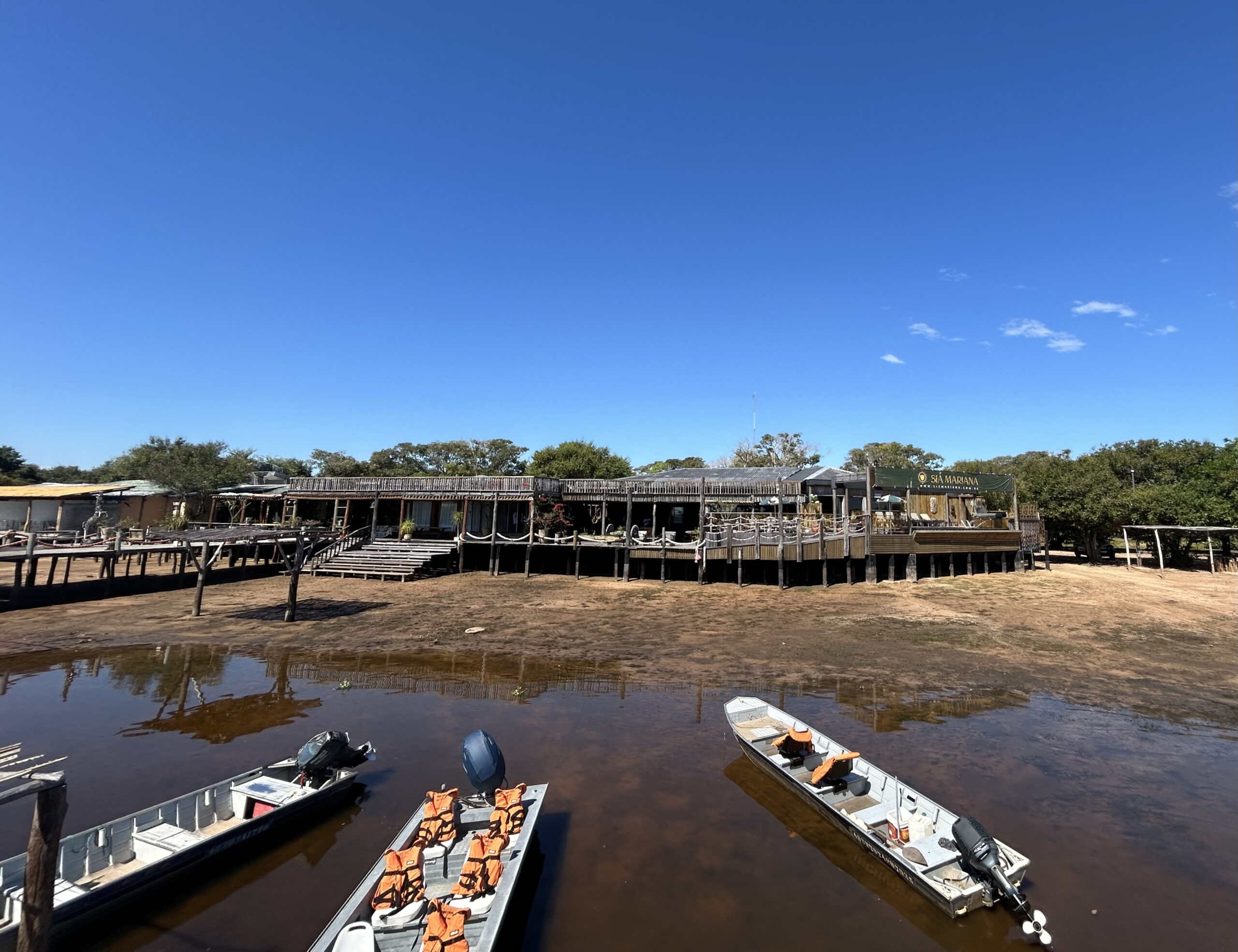 Entre o cerrado e o Pantanal: o novo papel do Turismo em Mato Grosso 2 Baia da Pousada de Sa Mariana no Pantanal Giulia Jardim ME scaled Entre o cerrado e o Pantanal: o novo papel do Turismo em Mato Grosso