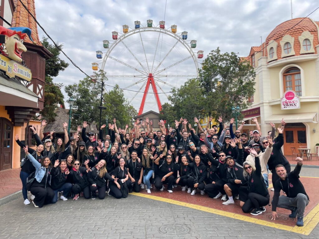 Eventesse Energy equipe.jpg Eventesse reúne colaboradores no Hopi Hari para celebrar conquistas e impulsionar metas de 2025
