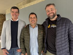 Guilherme Gassenferth, Secretário de Turismo de Joinville, Giorgio Augusto Souza e Giuliano Rodrigo de Melo, do Joinville CVB