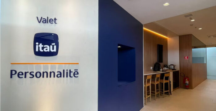 Itaú anuncia sala VIP exclusiva no Aeroporto de Guarulhos e novas facilidades para viajantes no aplicativo 1 IMG 3375 e1734529489961 Itaú anuncia sala VIP exclusiva no Aeroporto de Guarulhos e novas facilidades para viajantes no aplicativo