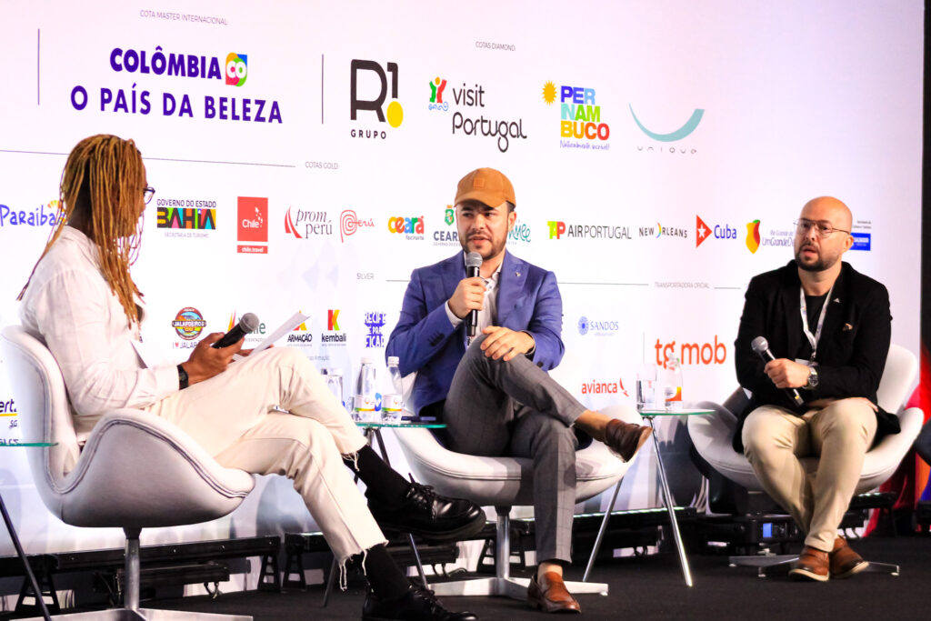 O LGBT Turismo Expo promoveu uma palestra sobre o preparo da hotelaria para receber casamentos homoafetivos Escuta, cuidado e verdade: como transformar casamentos LGBT+ em celebrações reais