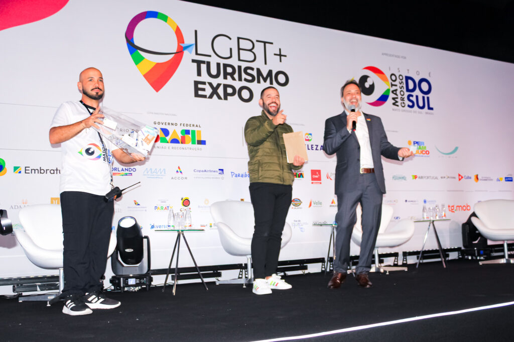 Sorteios marcaram o fim do evento LGBT+ Turismo Expo reúne mais de mil profissionais e se firma como a maior feira de turismo LGBT do mundo