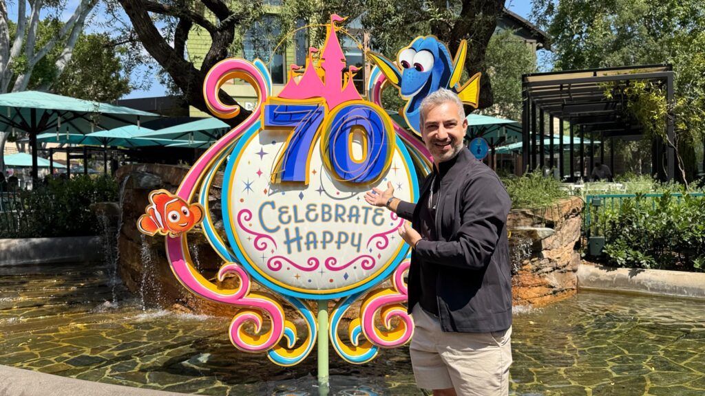 70 anos de Disneyland: por que o parque original ainda é o favorito de muitos brasileiros? 1 Tio Orlando Disneyland 70 anos 70 anos de Disneyland: por que o parque original ainda é o favorito de muitos brasileiros?