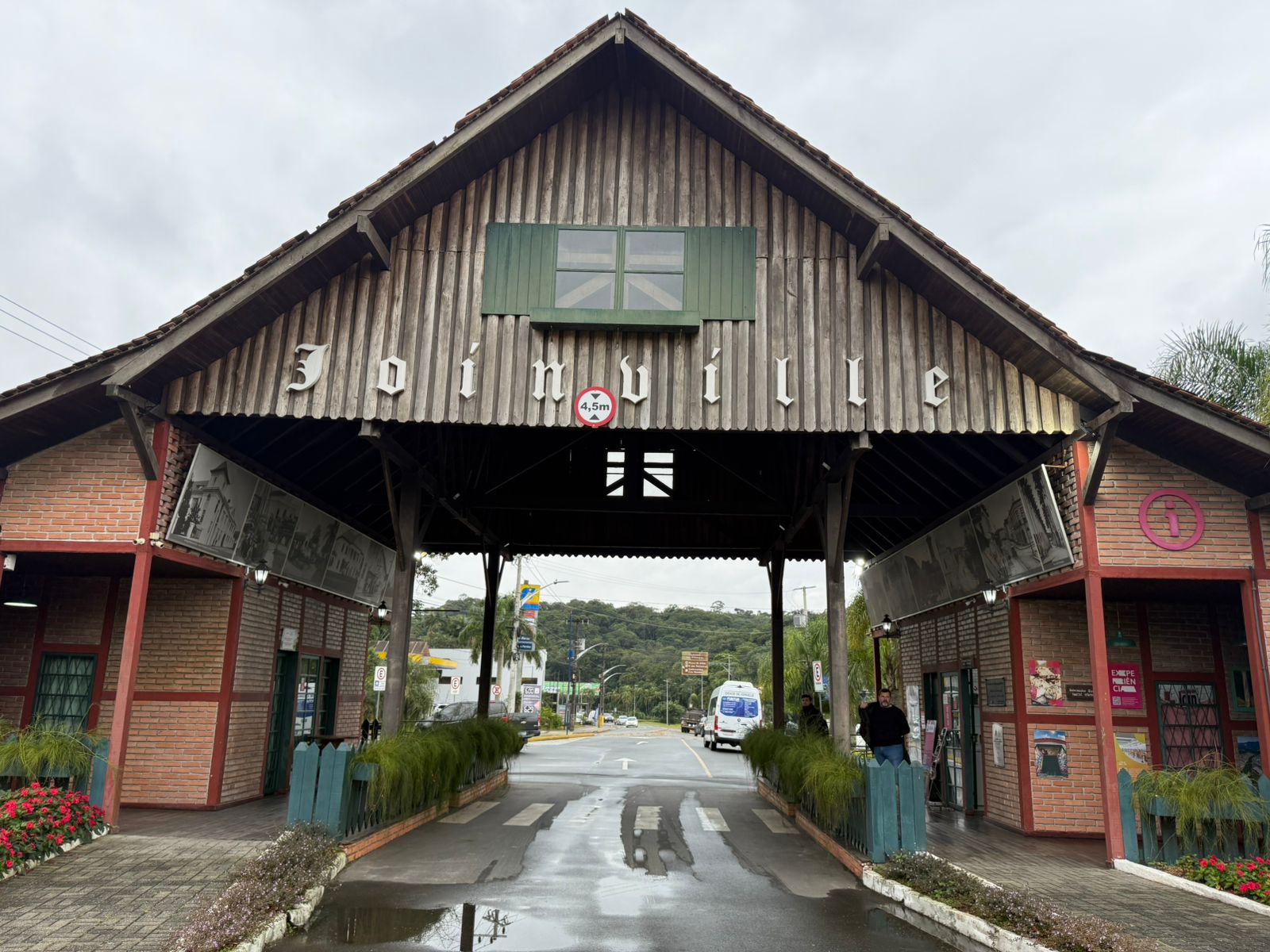 Turismo rural ganha força em Joinville com roteiros culturais, vivências no campo e natureza; veja fotos 1 WhatsApp Image 2025 07 07 at 11.25.44 Turismo rural ganha força em Joinville com roteiros culturais, vivências no campo e natureza; veja fotos