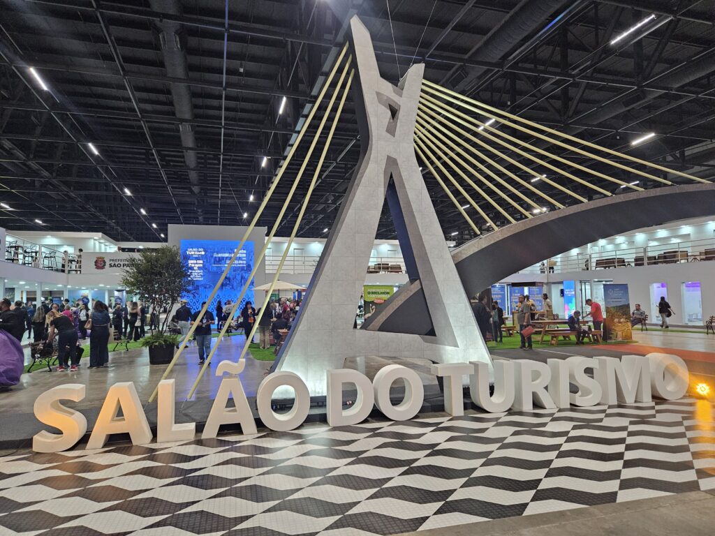 Salão do Turismo atrai mais de 12 mil visitantes no primeiro dia