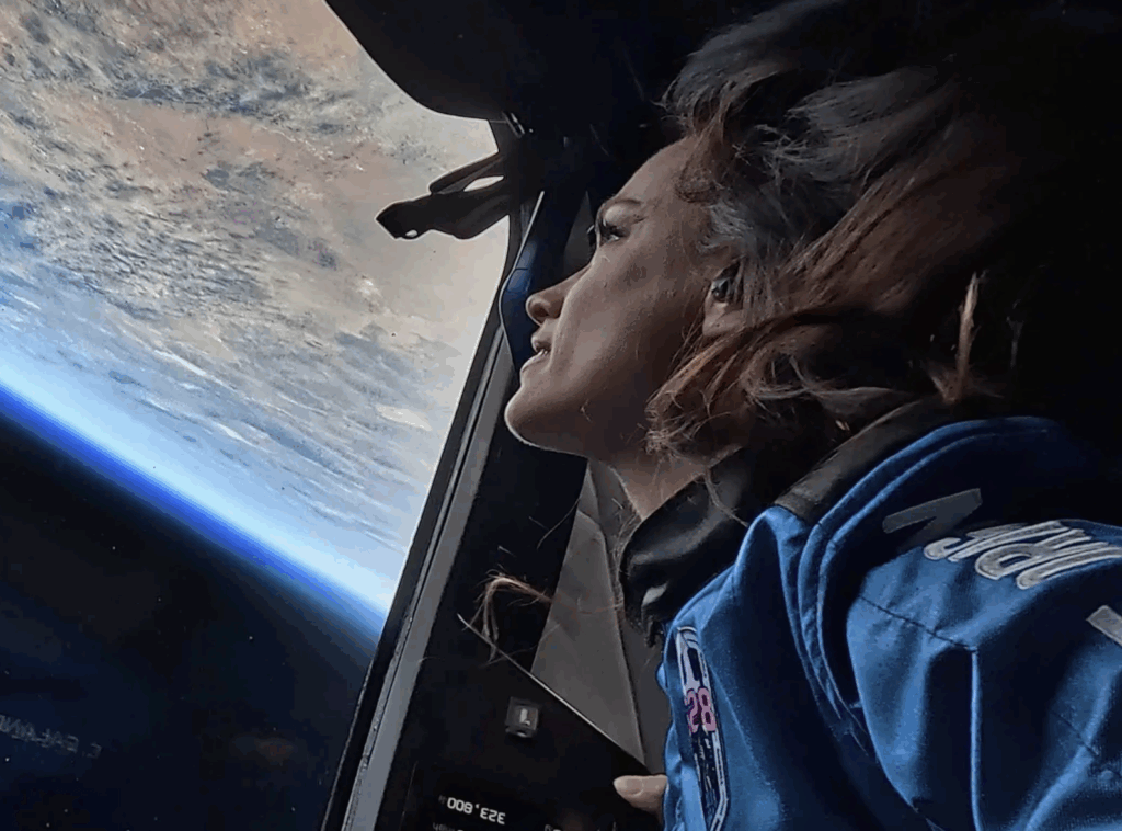 Que tal um passeio fora da Terra? Voo turístico da Blue Origin decola domingo e custa caro; veja mais
