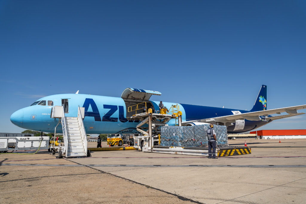 Azul Cargo Express completa 16 anos e amplia rotas internacionais com foco no e-commerce Azul Cargo Express completa 16 anos e amplia rotas internacionais com foco no e-commerce