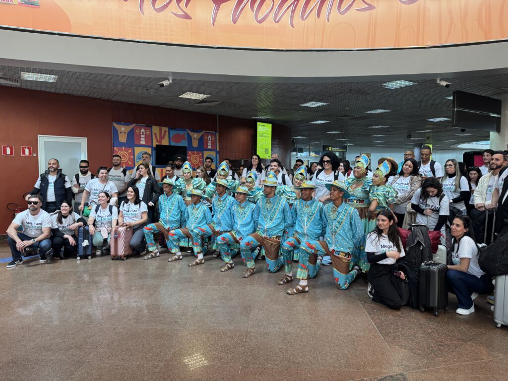Azul Viagens reúne 100 agentes em megafamtour para lançar novas rotas para Alagoas