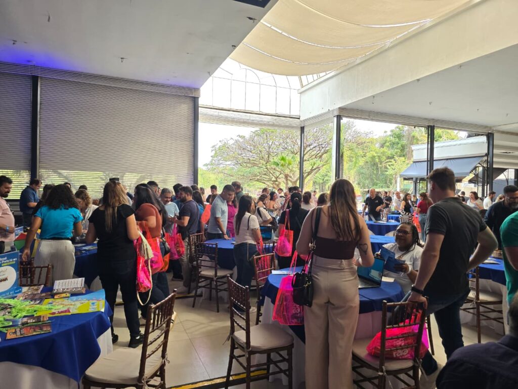 Capacitação do Azul Tá-On aproxima Porto Seguro de agentes em São José do Rio Preto Capacitação do Azul Tá-On aproxima Porto Seguro de agentes em São José do Rio Preto