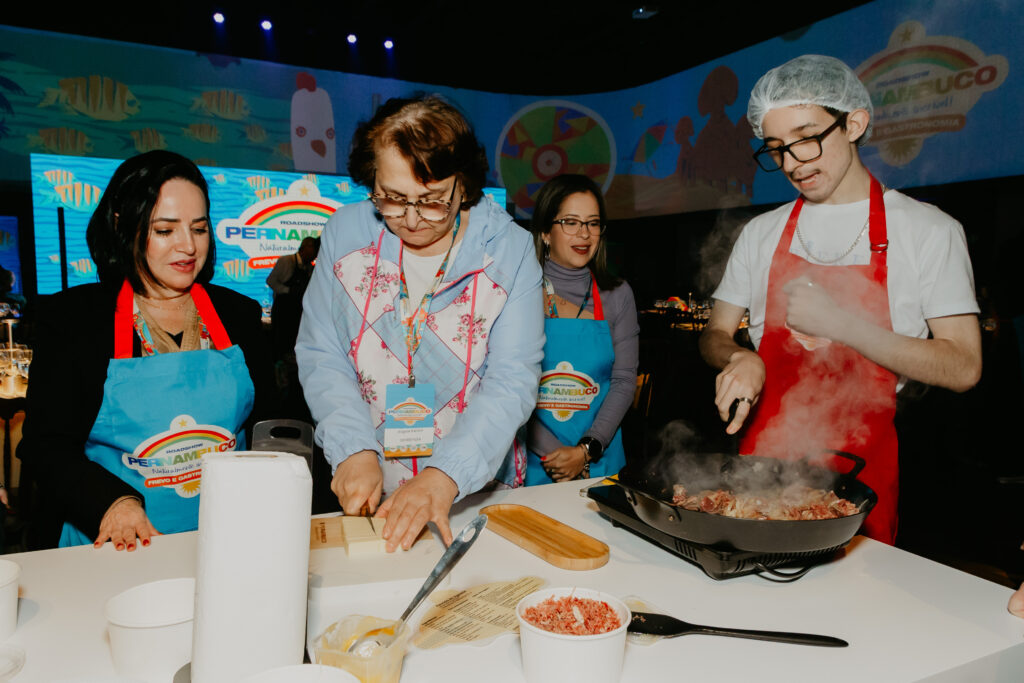 Pernambuco leva frevo e gastronomia para Belo Horizonte e Manaus Pernambuco leva frevo e gastronomia para Belo Horizonte e Manaus