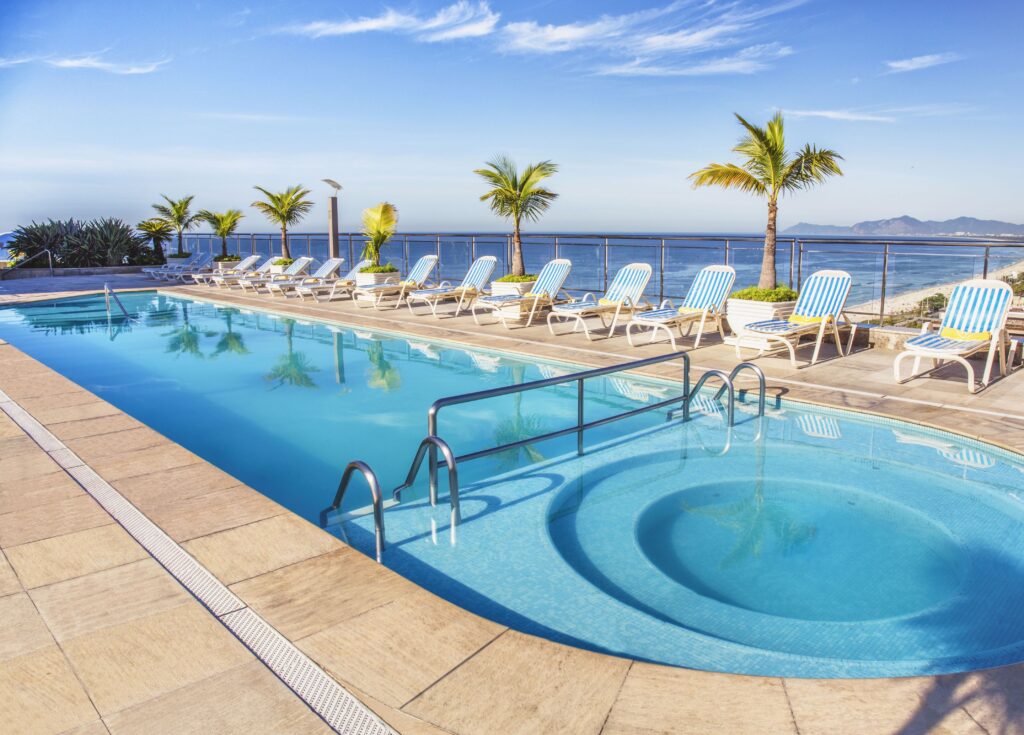Rede Windsor oferece até 20% de desconto em hotéis do Rio e Brasília; veja onde reservar 2 Piscina Windsor Barra 2 Rede Windsor oferece até 20% de desconto em hotéis do Rio e Brasília; veja onde reservar