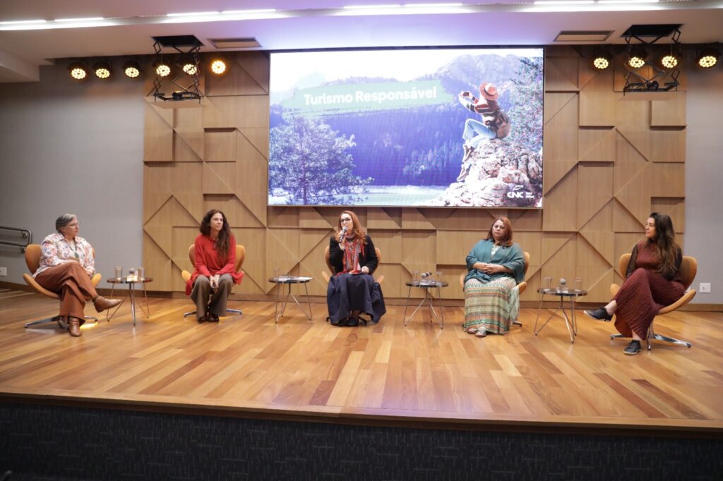 Presidente da Abeoc defende políticas públicas sustentáveis no Seminário Turismo Responsável da CNC Abeoc