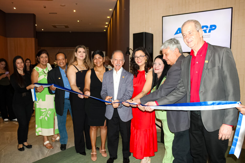 Avirrp dá início à 27ª Feira de Turismo com coquetel e solenidade de abertura; veja fotos Avirrp dá início à 27ª Feira de Turismo com coquetel e solenidade de abertura; veja fotos