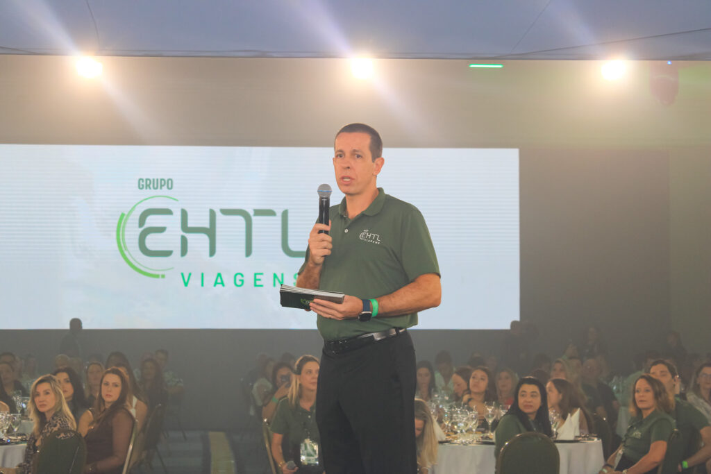 EHTL prevê R$ 1 bilhão em vendas em 2025 e aposta em expansão no lazer com novos fretamentos 1 Flavio Louro, CEO da EHTL (Ana Azevedo/M&E)