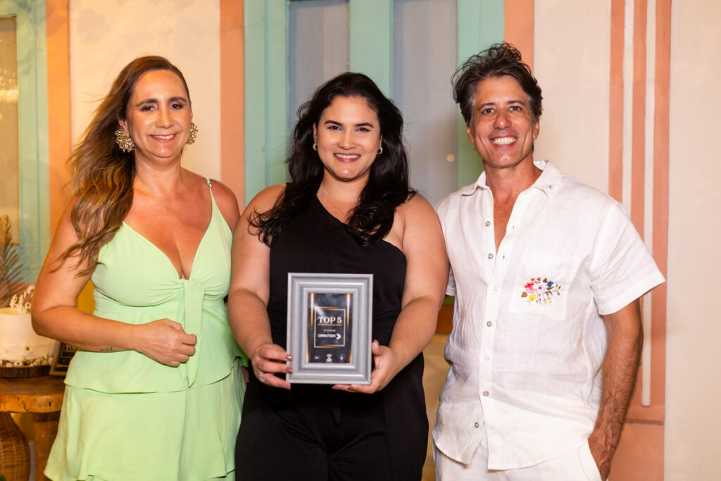 Orinter lidera ranking de vendas do Grupo Raiz do Brasil com o First 360 Experience