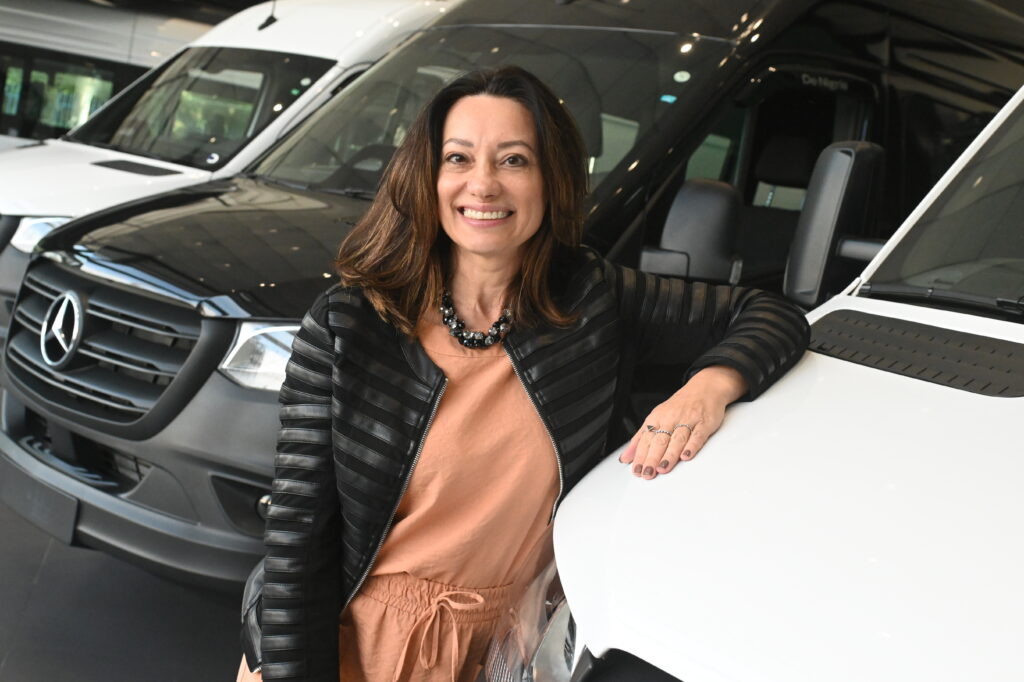 Falta 1 mês! O que os expositores dizem da Abav Expo? 5 Mercedes Benz Alessandra Souza 1 Falta 1 mês! O que os expositores dizem da Abav Expo?