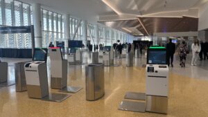 Portos e Aeroportos