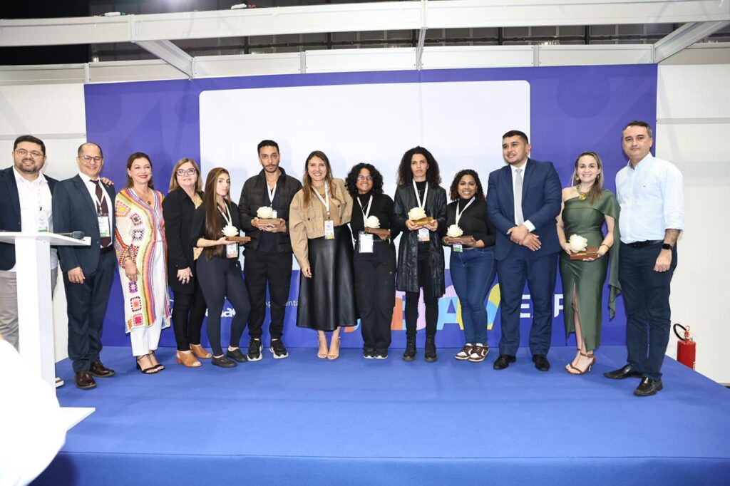 Prêmio Nacional ABBTUR Mérito & Talento 2025 destaca diversidade de áreas e atuações que compõem o fazer turístico Prêmio Nacional ABBTUR Mérito & Talento 2025 destaca diversidade de áreas e atuações que compõem o fazer turístico