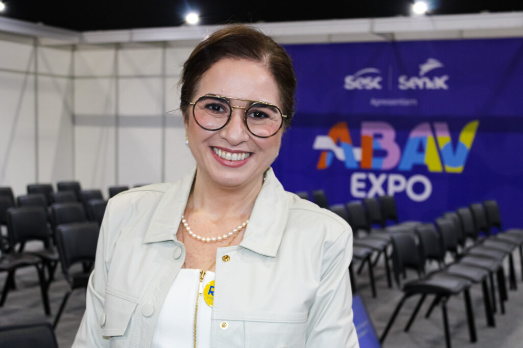 Abav Expo estreia espaço dedicado à literatura na edição de 2026 Ana Carolina Medeiros, presidente da Abav Nacional (Ana Azevedo/M&E) Abav Expo