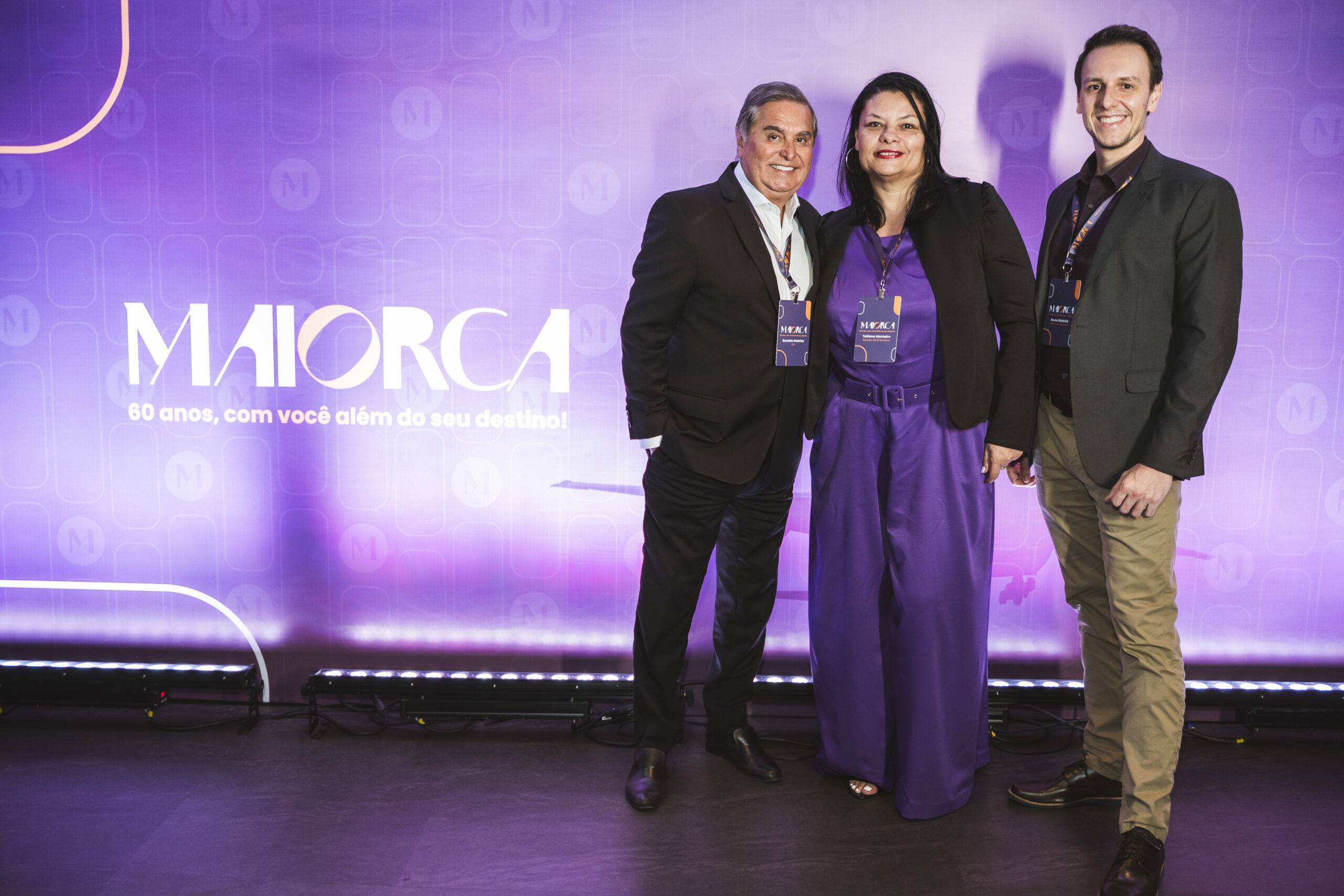 Ronaldo Waltrick, Tatiana Monteiro e Bruno Waltrick durante coquetel em SP