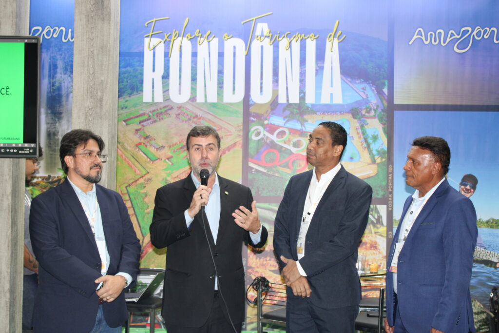 “O turismo é a solução”, diz Freixo no lançamento da marca Amazônia “O turismo é a solução”, diz Freixo no lançamento da marca Amazônia