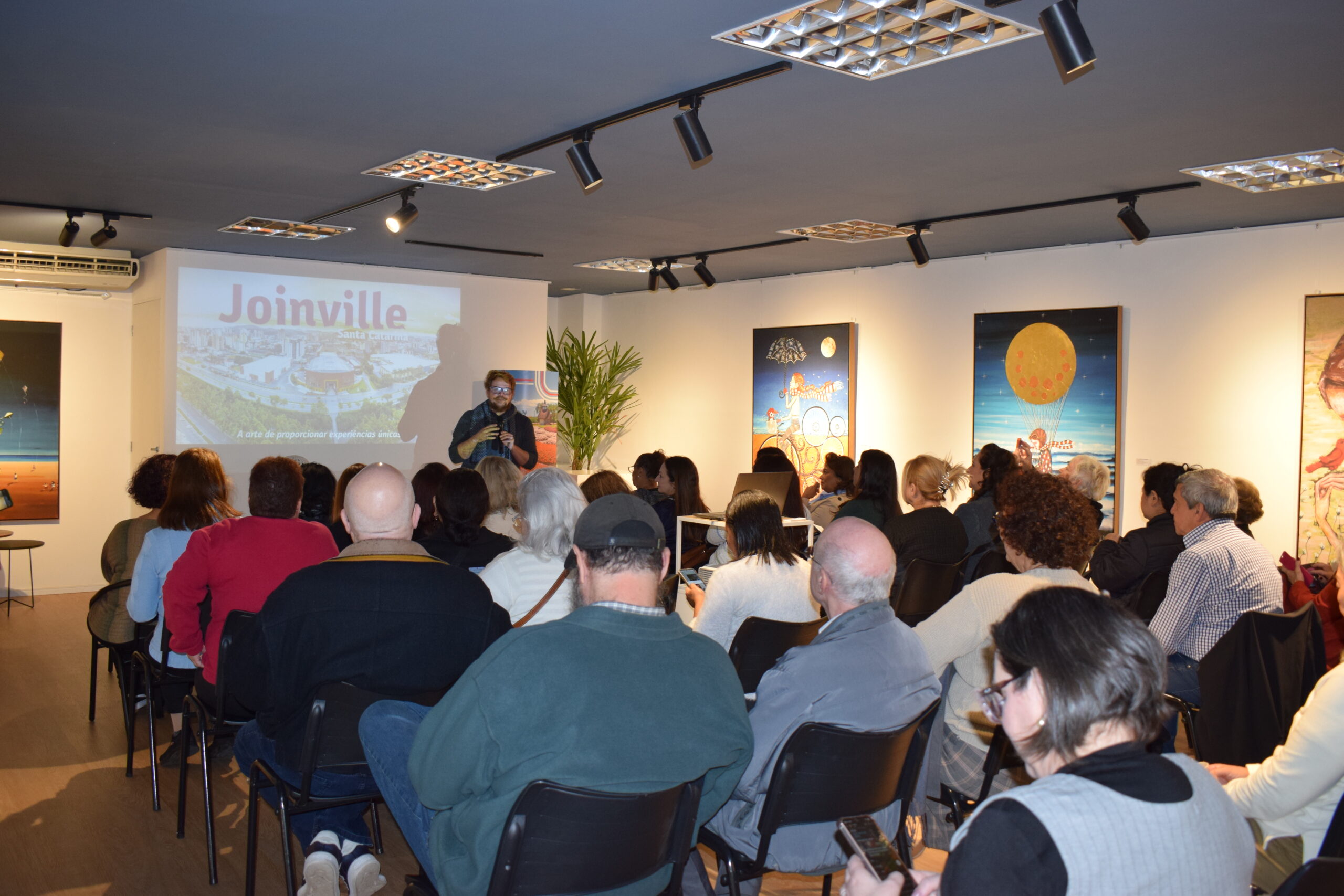 Roadshow Joinville reuniu mais de 40 agentes de viagens em São Paulo