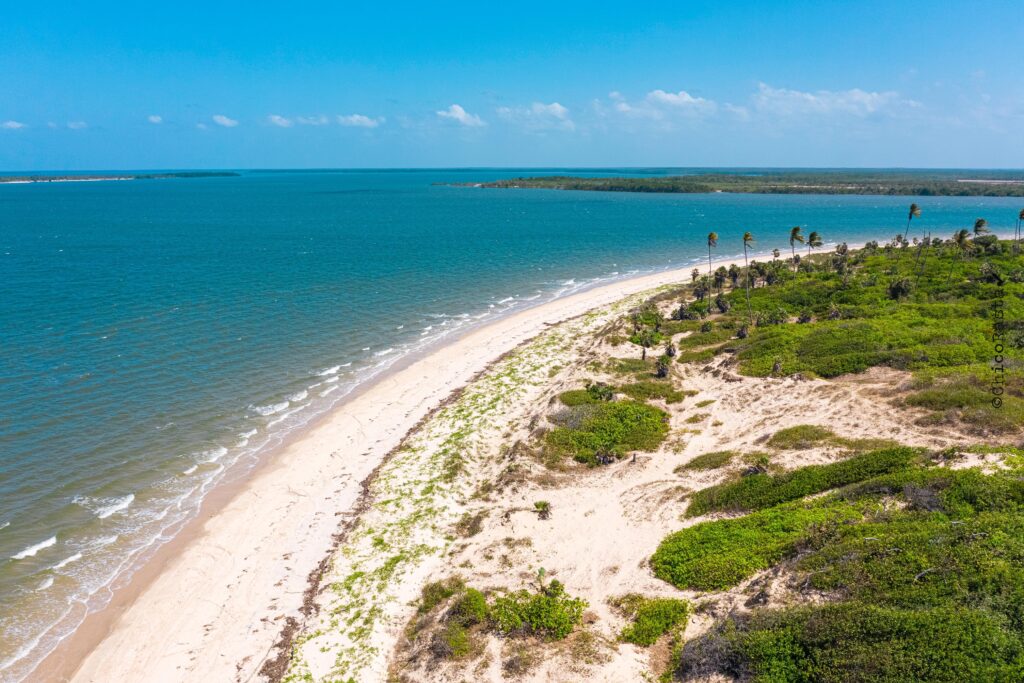 Tutóia: a jóia do Maranhão na Rota das Emoções Tutóia: a jóia do Maranhão na Rota das Emoções