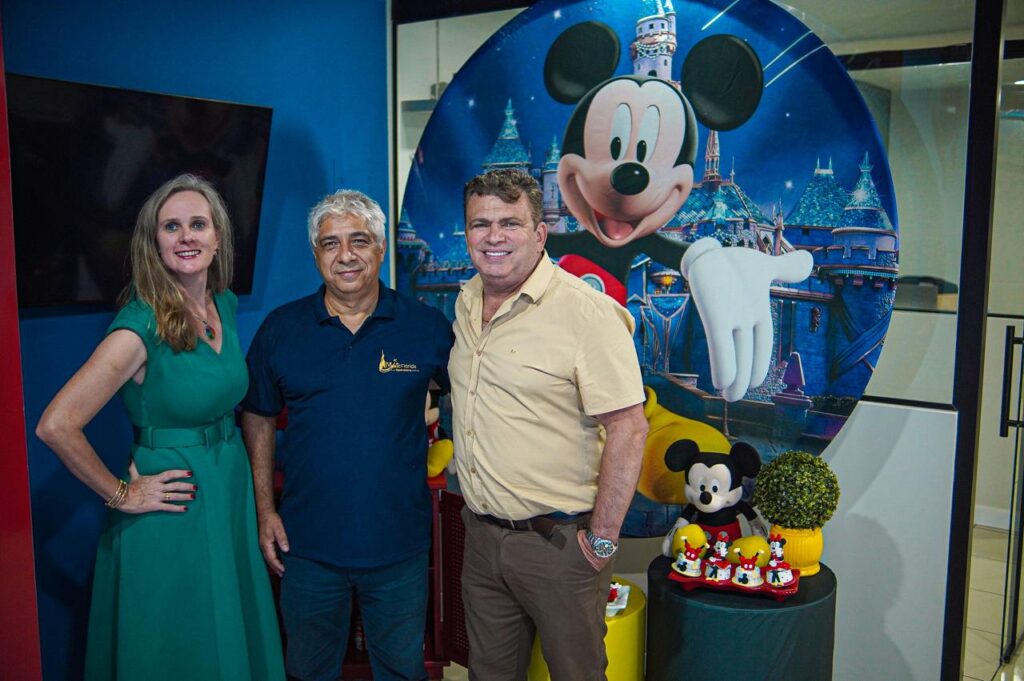 Magic Florida Operadora estreia com foco em grupos e hospedagem oficial na Disney e Universal