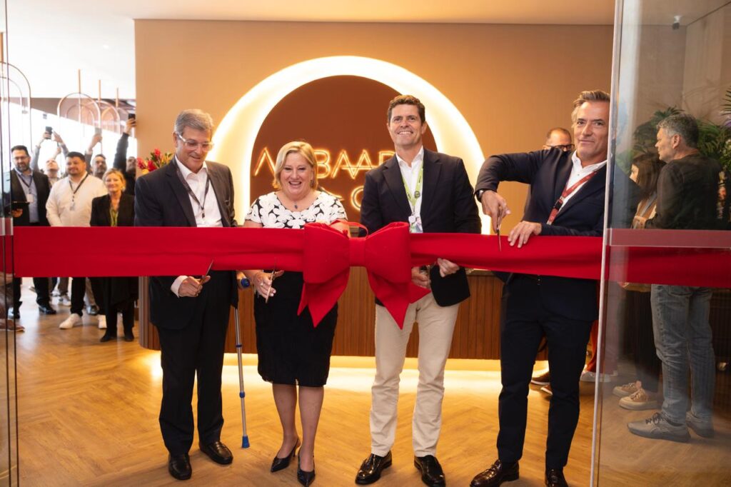 AMBAAR e Airport Dimensions inauguram maior lounge VIP do Brasil em Congonhas; veja fotos AMBAAR e Airport Dimensions inauguram maior lounge VIP do Brasil em Congonhas; veja fotos