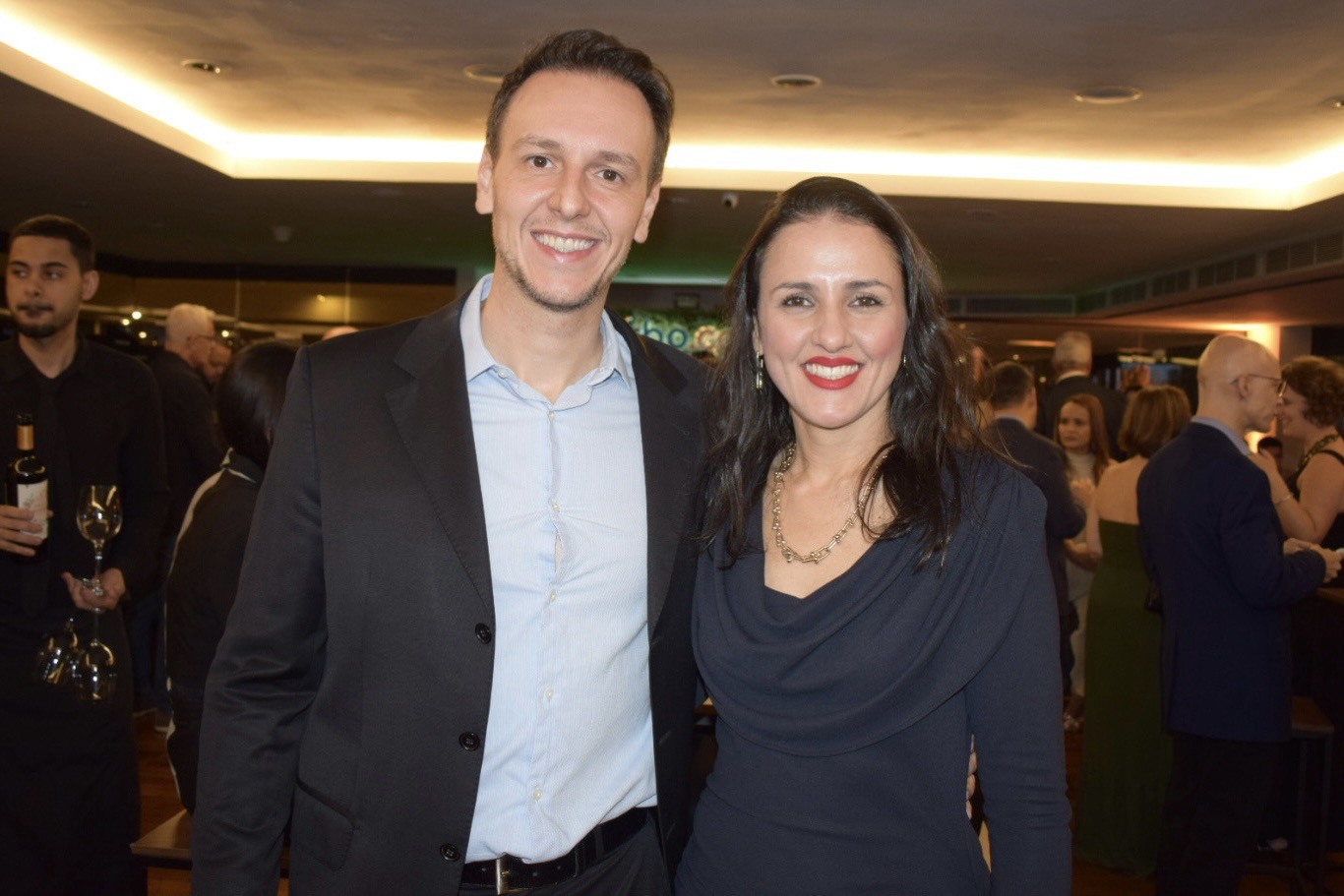Bruno Waltrick, da Maiorca Turismo; e Suellen Bandeira, da TBO (Giulia Jardim/M&E)