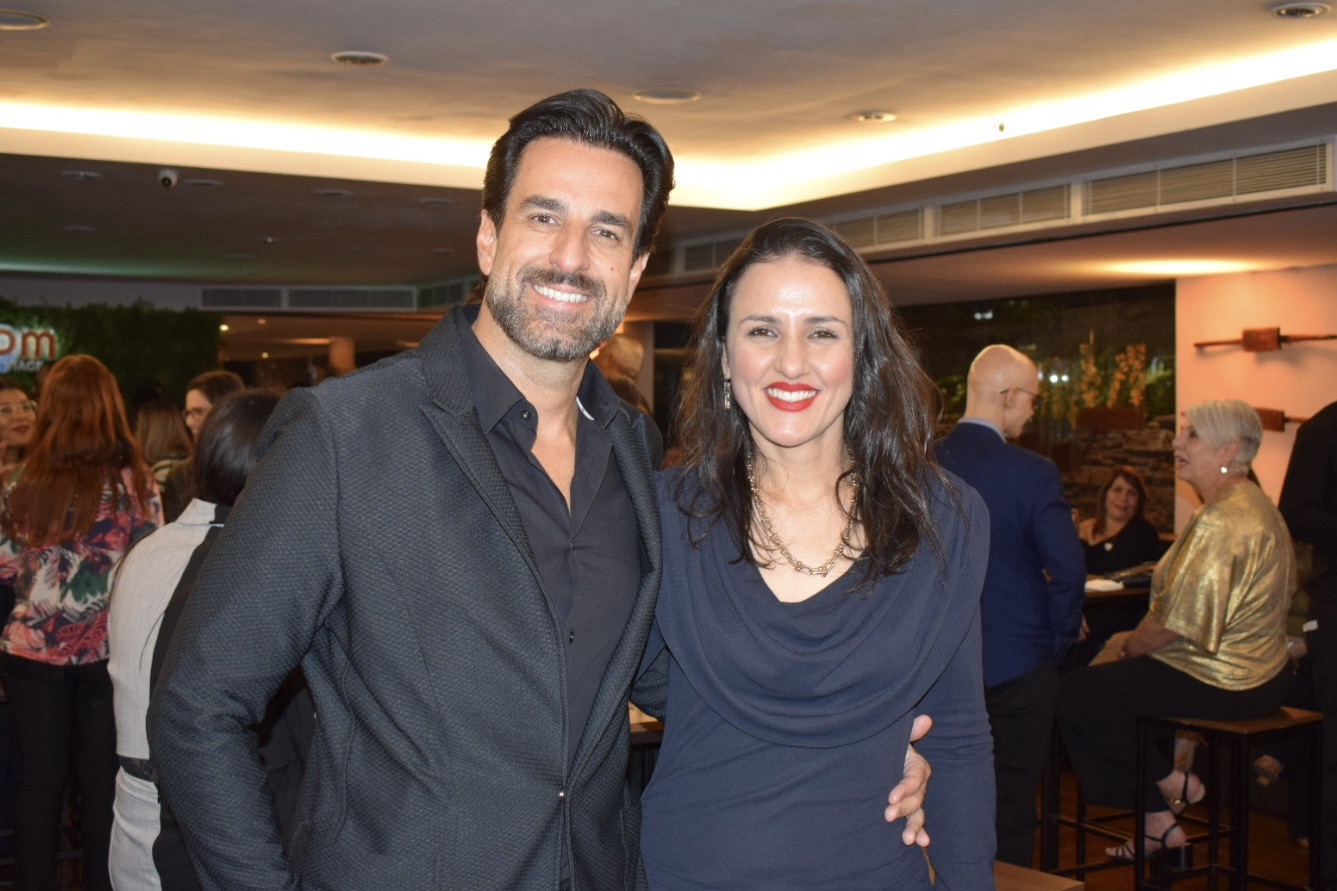 Roberto Ruiz Jr, da R3 Viagens; e
Suellen Bandeira, da TBO (Giulia Jardim/M&E)