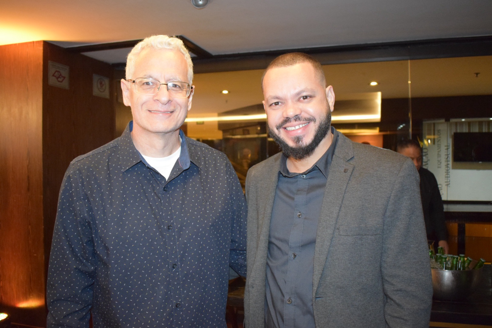 Julio Verna, da Airmet Club; e Diego Souza, da CDXP (Giulia Jardim/M&E)