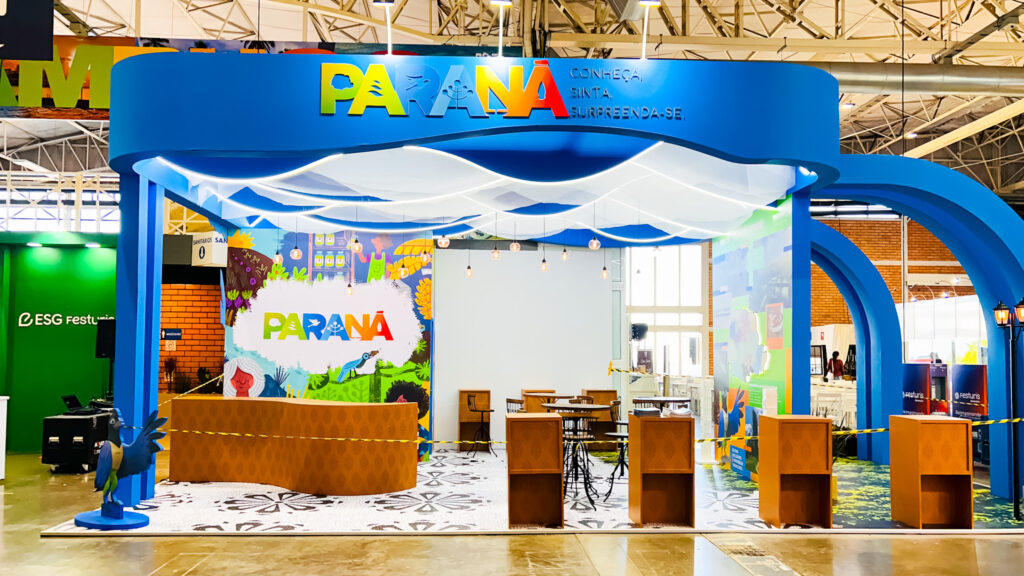 Paraná promove turismo e gastronomia regional no Festuris 2025 em Gramado