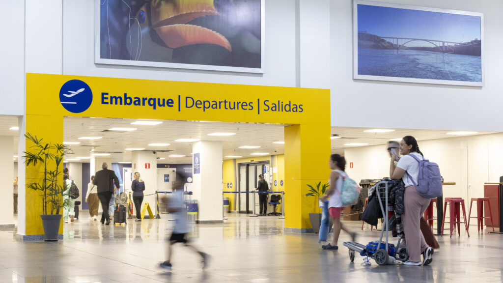 Quando comprar passagens aéreas em 2026? Veja datas que concentram as maiores promoções do ano passagem