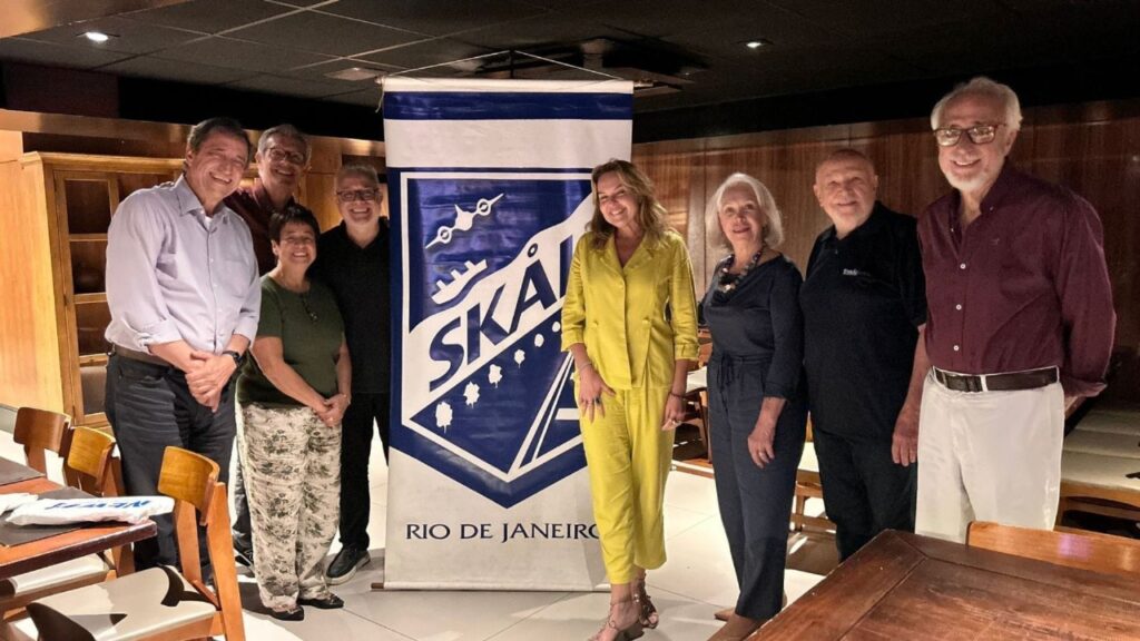 Almoço do SKÅL Rio reúne profissionais do turismo e reforça cooperação com a Polícia Civil Almoço do SKÅL Rio reúne profissionais do turismo e reforça cooperação com a Polícia Civil