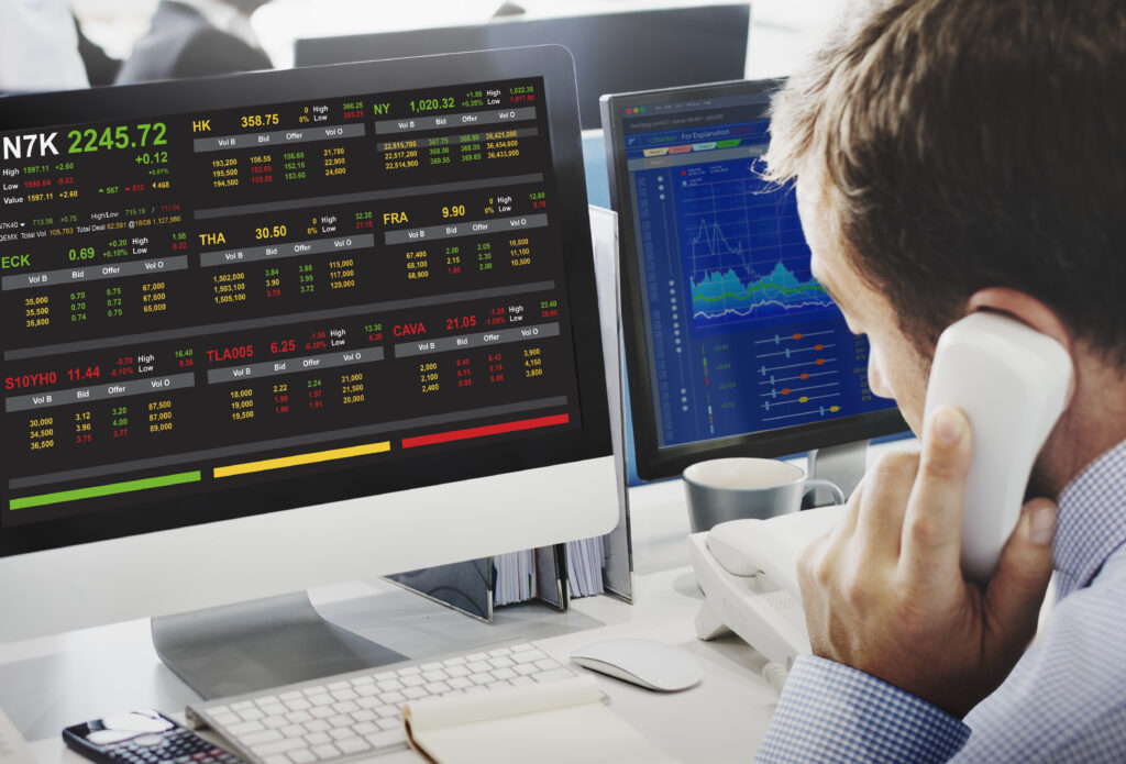Ações da CVC disparam mais de 13% e mercado aposta em movimento antes do balanço Ações da CVC disparam mais de 13% e mercado aposta em movimento antes do balanço